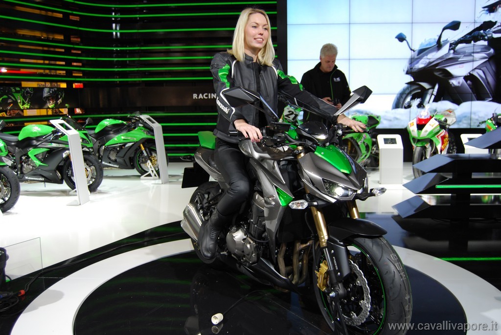 Kawasaki Z1000 EICMA 2013 Live