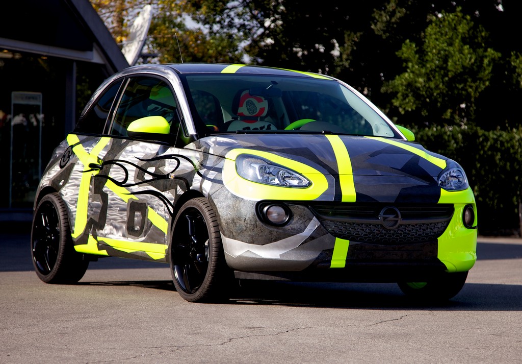 Opel Adam Valentino Rossi EICMA 2013