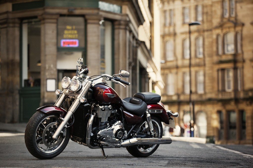 Triumph thunderbird commander 1700 discount