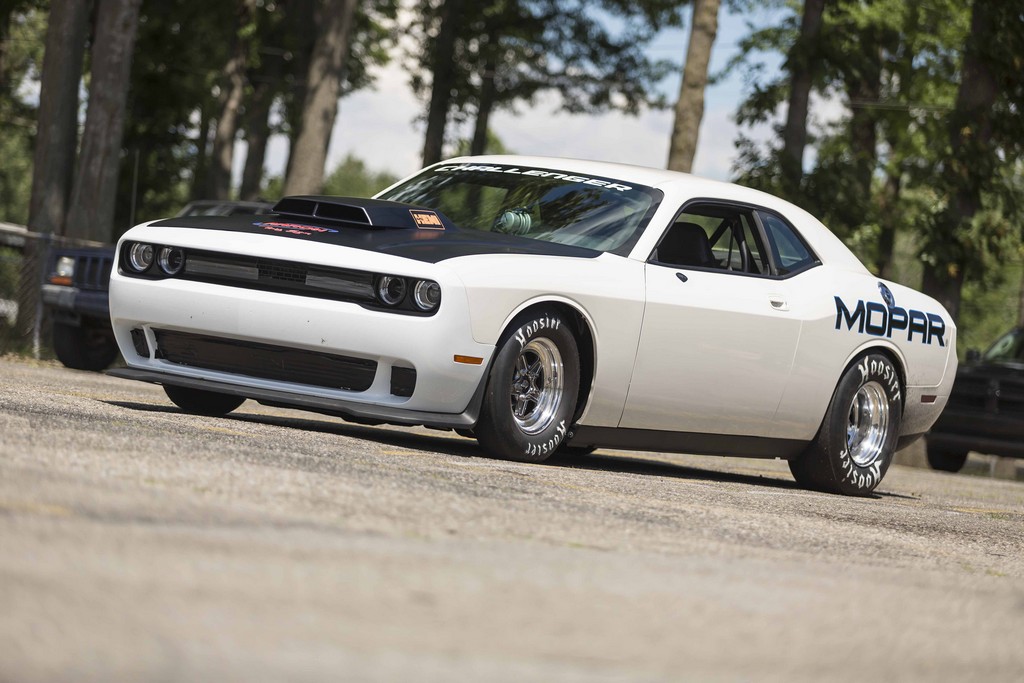 Mopar Dodge Challenger Drag Pak 2015