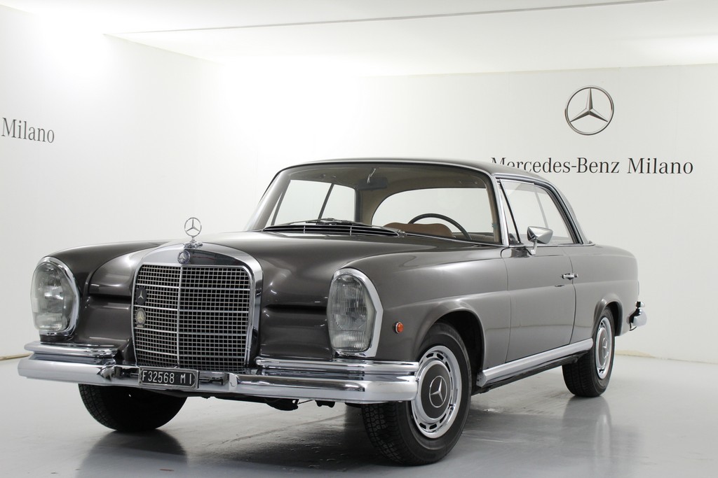 Mercedes Benz 280 SE