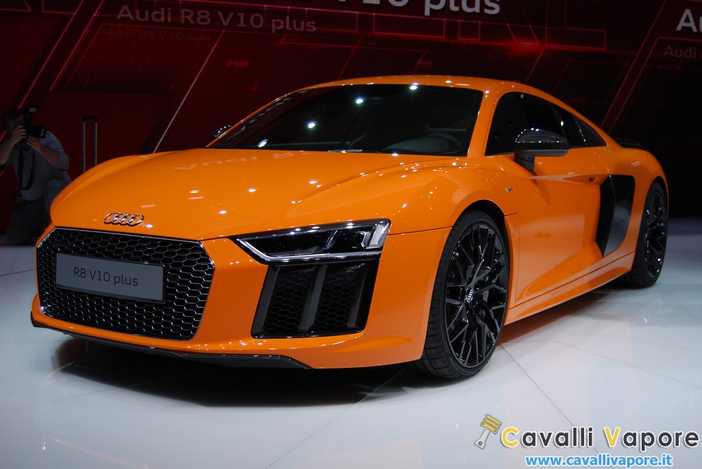 Audi R8 V10 Plus Ginevra Live 8