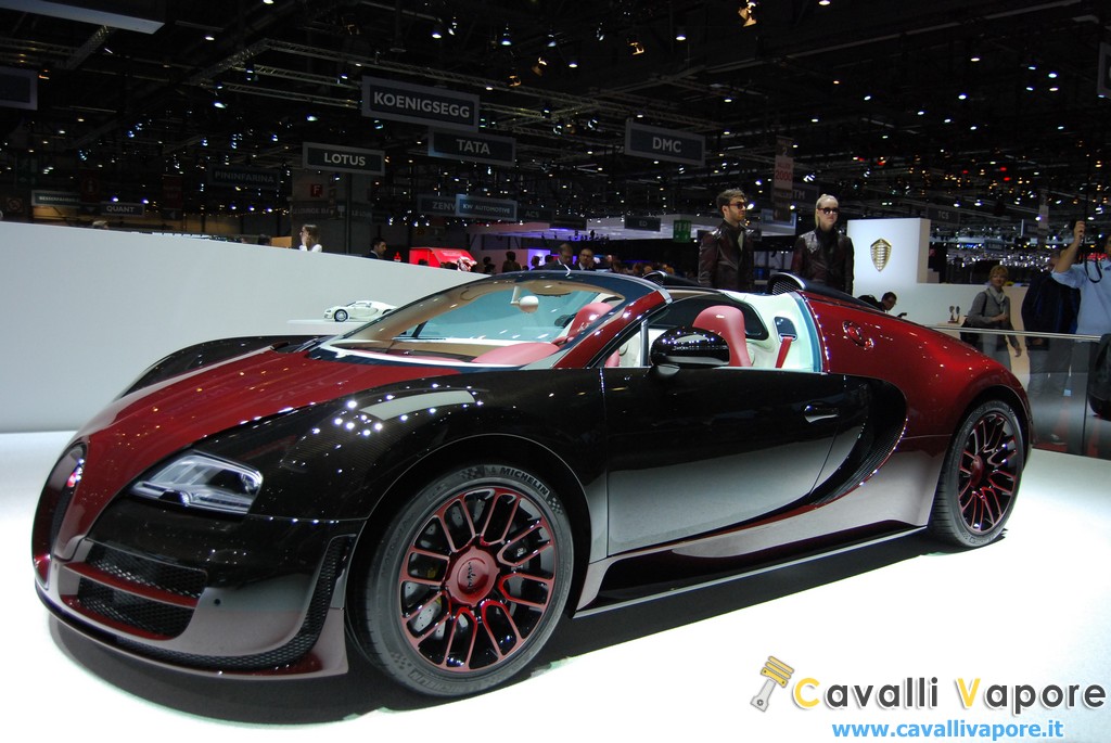 Bugatti Veyron La Finale Ginevra Live