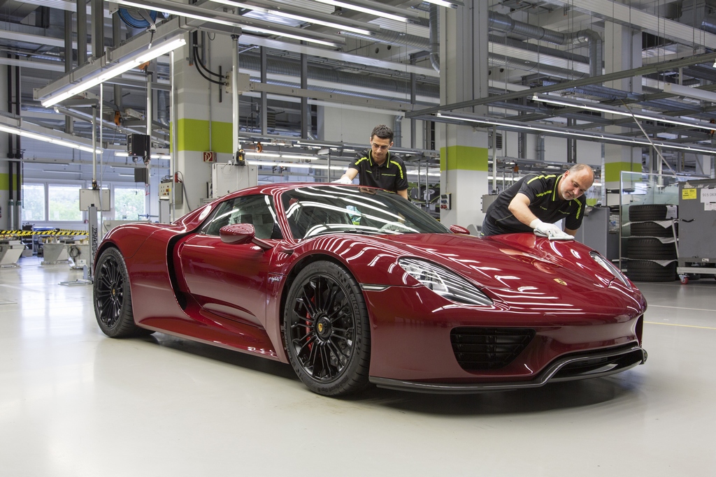 Porsche 918 Spyder Hybrid Fine Produzione