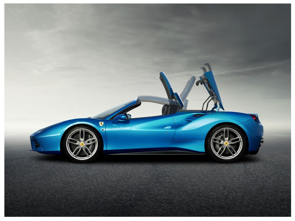 Ferrari 488 Spider Tetto