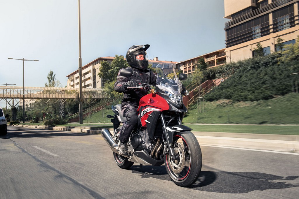 Honda CB500X MY16 Tre Quarti