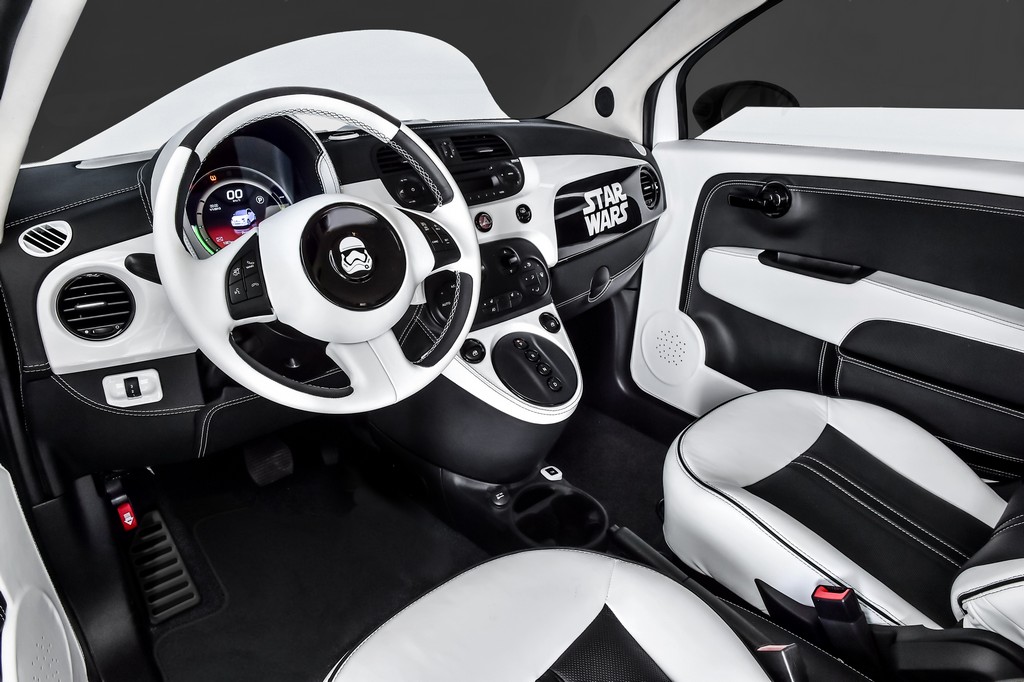 Fiat 500e Stormtrooper Cruscotto