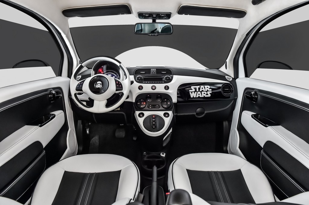 Fiat 500e Stormtrooper Interno