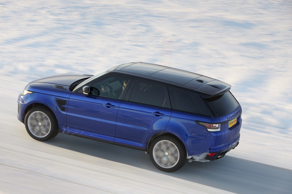 Range Rover Sport SVR Lato