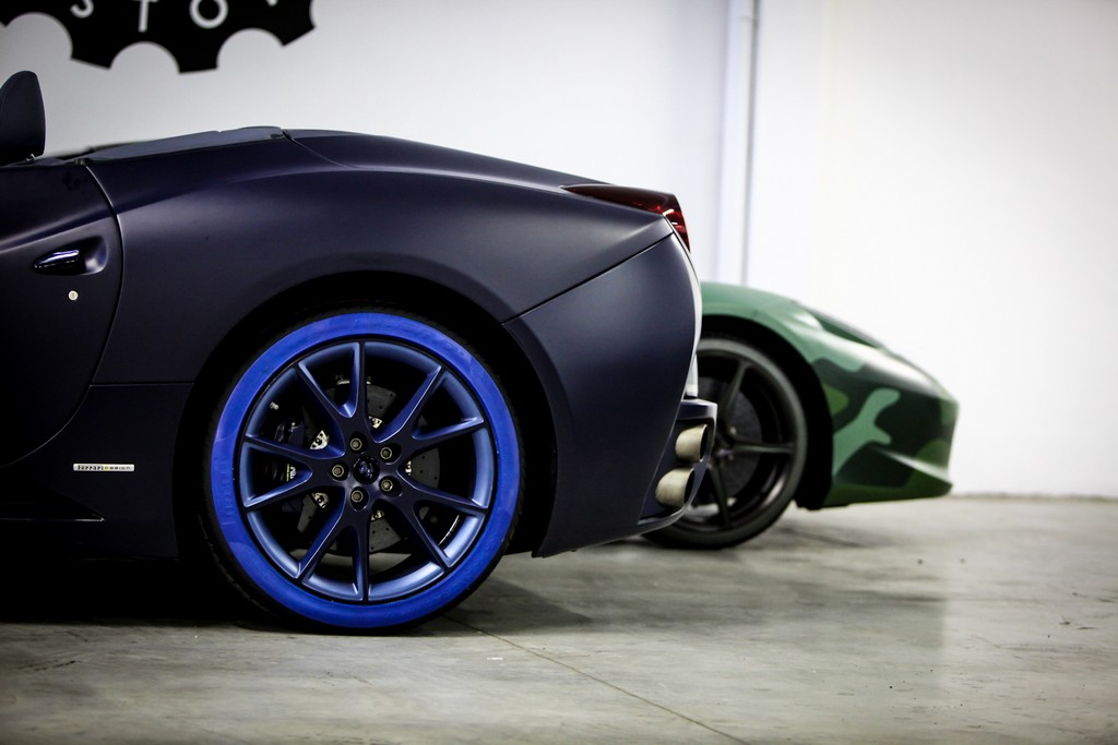 Garage Italia Customs Pirelli Ferrari Blu