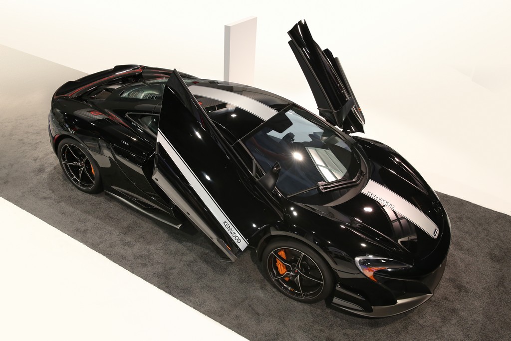 McLaren 675LT Coupe JVCKENWOOD