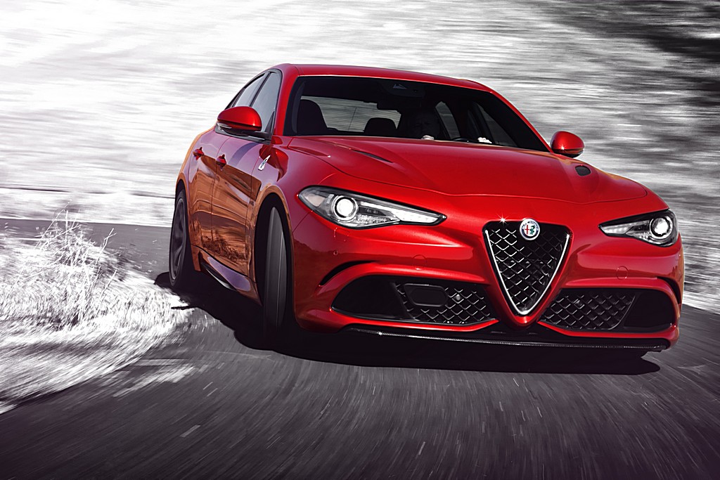 Alfa Romeo Giulia Quadrifoglio Bianco e Nero