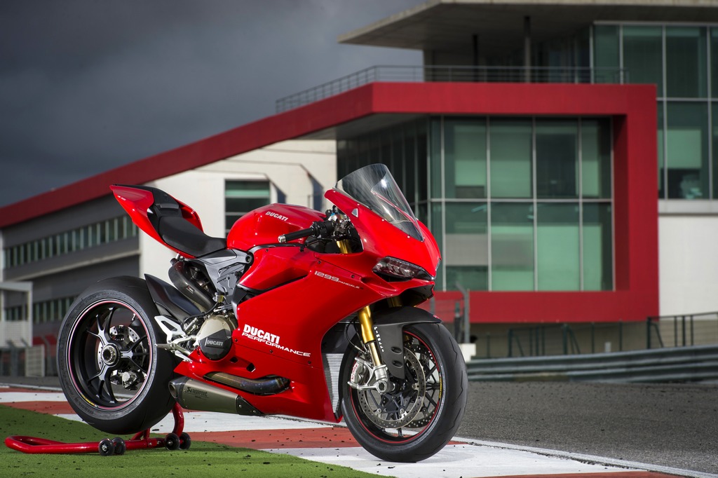 Ducati Panigale Performance