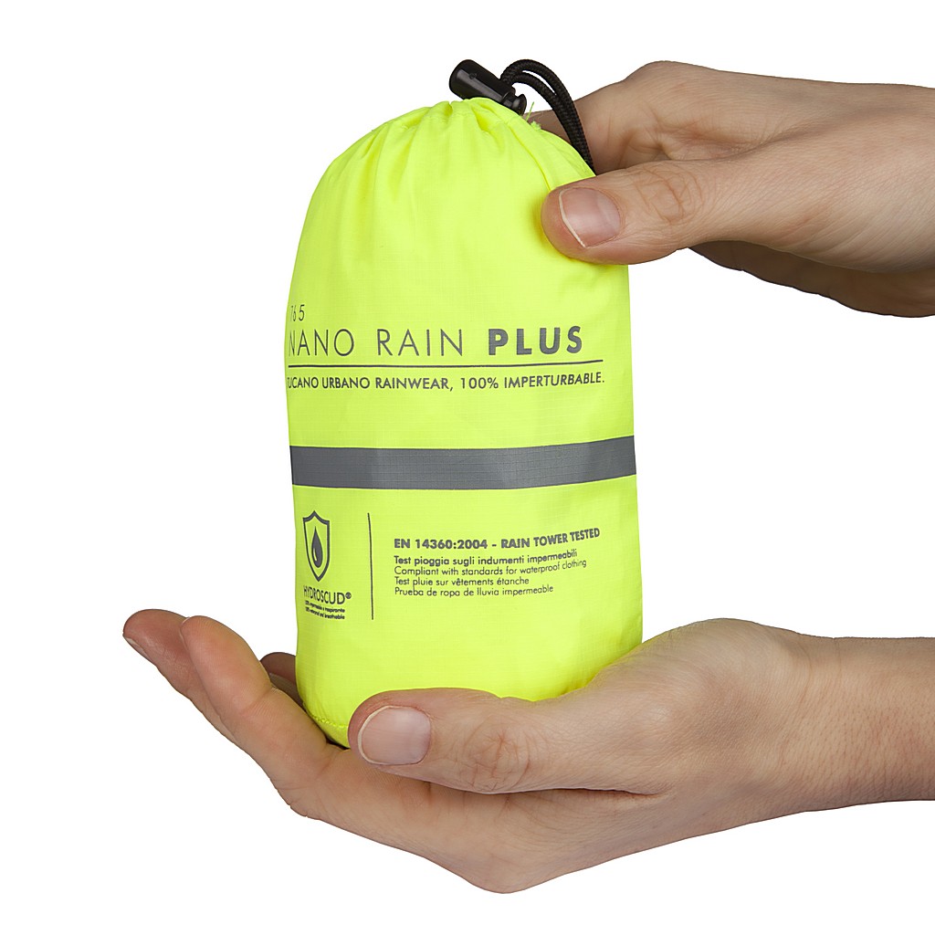 Tucano Urbano Nano Rain Jacket Plus Fluo Pack