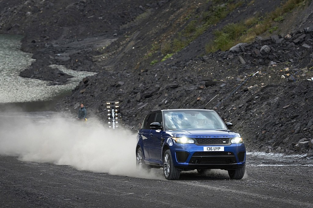 Svr 1 Range Rover Sport SVR 1 | Cavalli Vapore