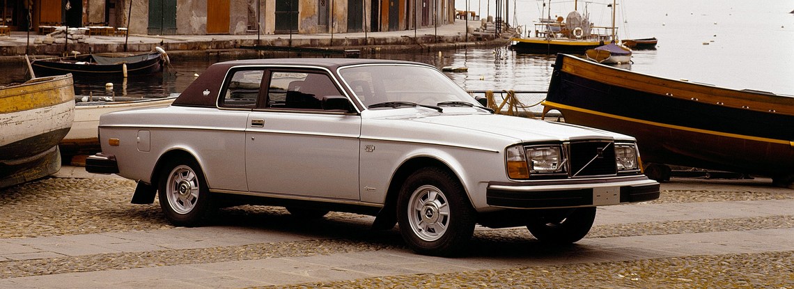 Volvo 262C