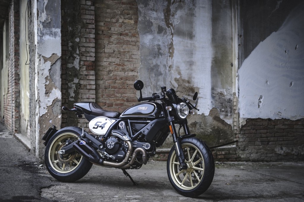 Ducati Scrambler Revolution 54 10