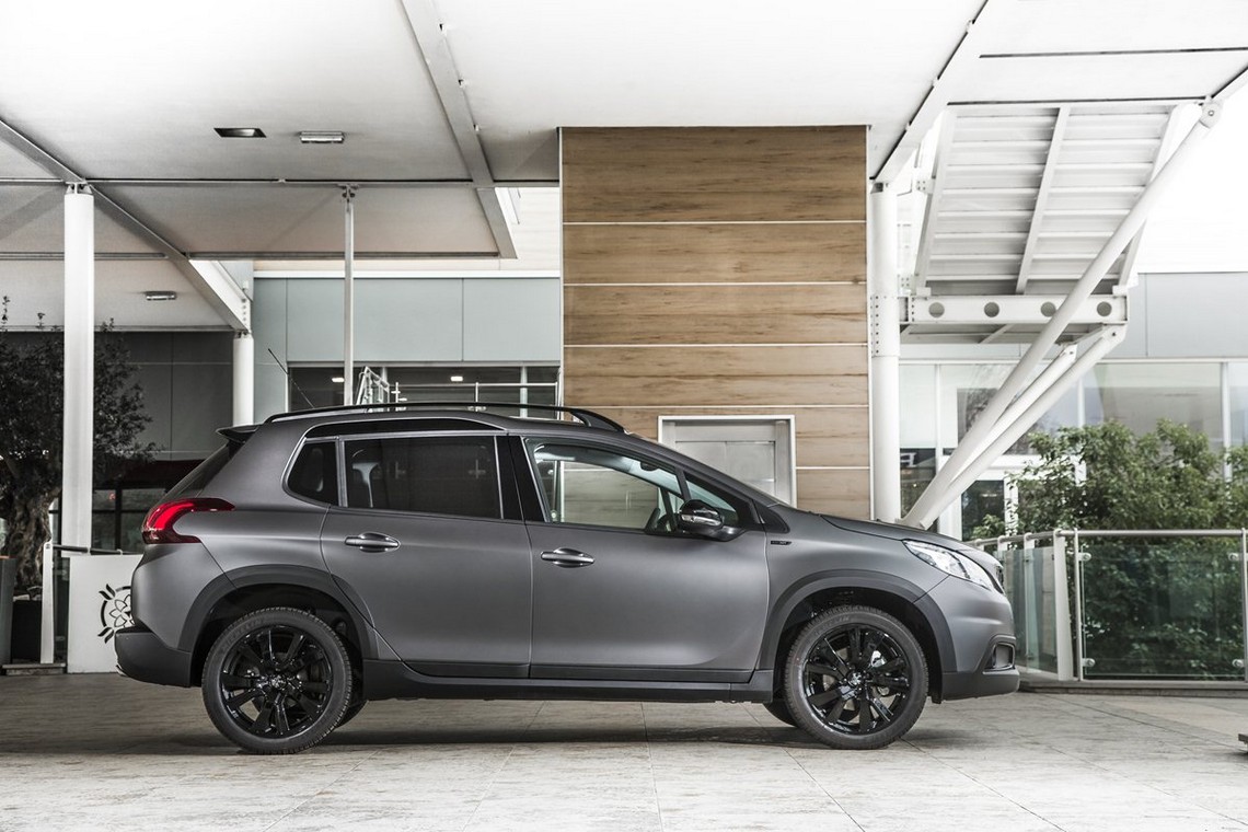 Peugeot SUV 2008 Black Matt 7