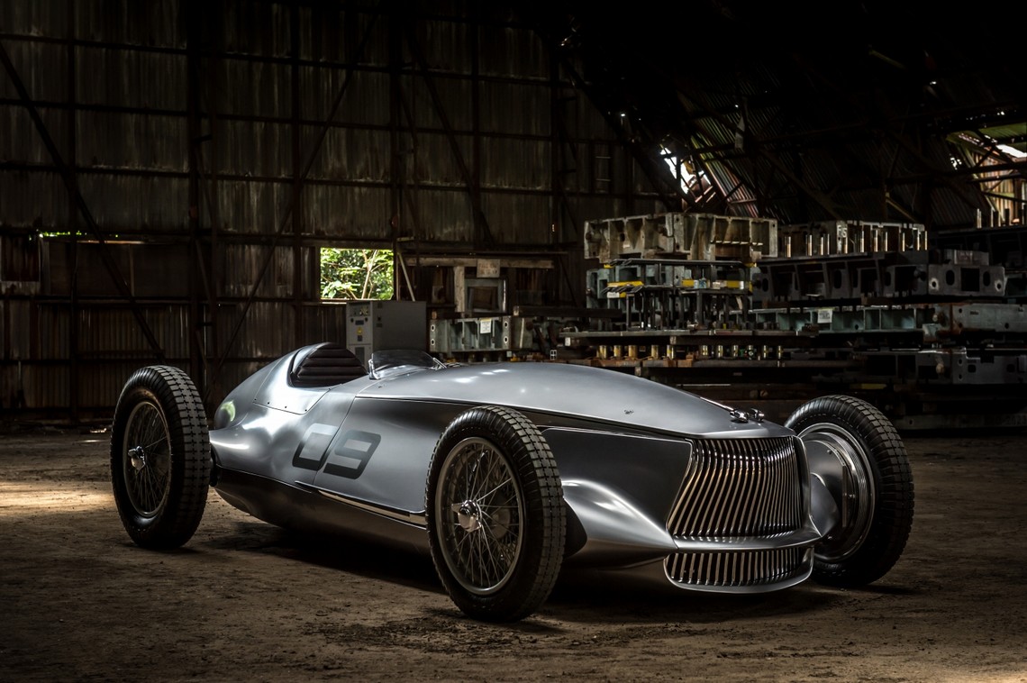 Infiniti Prototype 9 Concept Tre Quarti