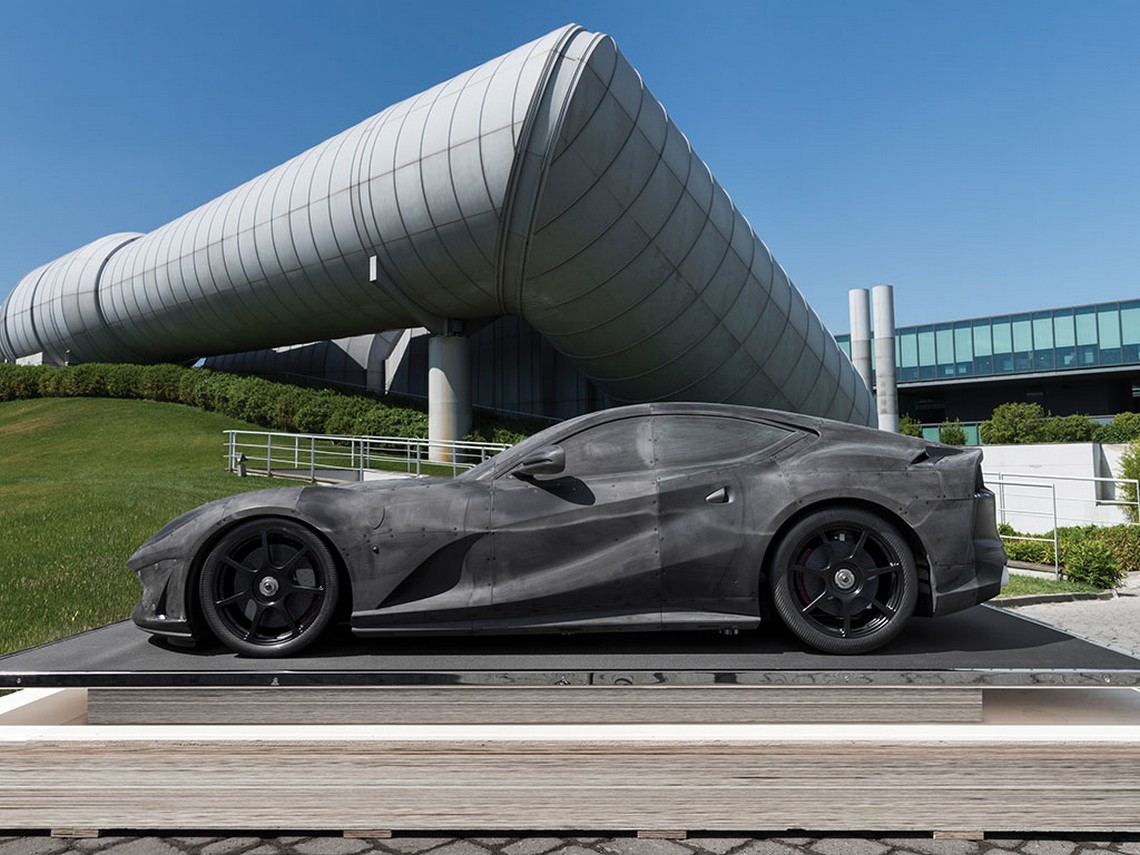 Ferrari 812 Superfast - Asta Ferrari