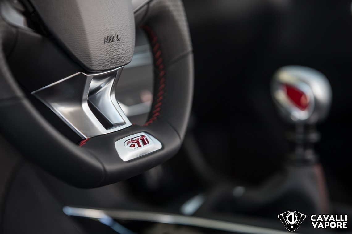 Peugeot 308 GTi Volante