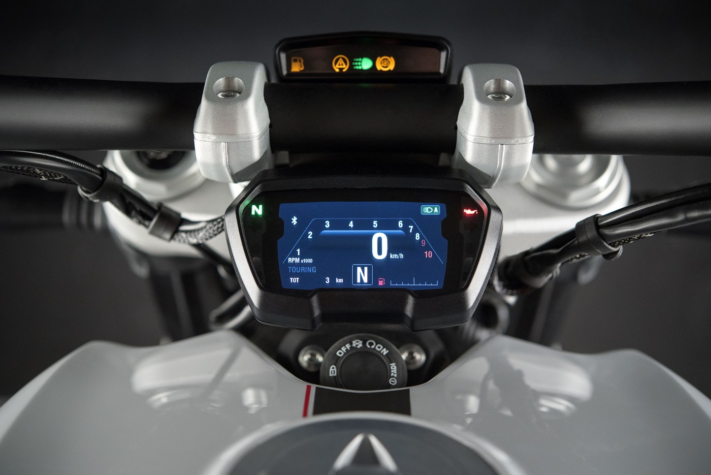 Ducati XDiavel S Iceberg White Strumentazione