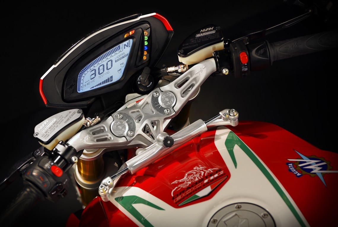 MV Agusta Dragster 800 RC Strumentazione