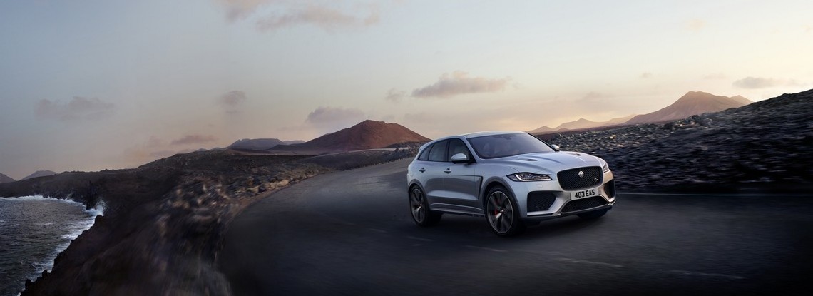 Jaguar F-Pace SVR