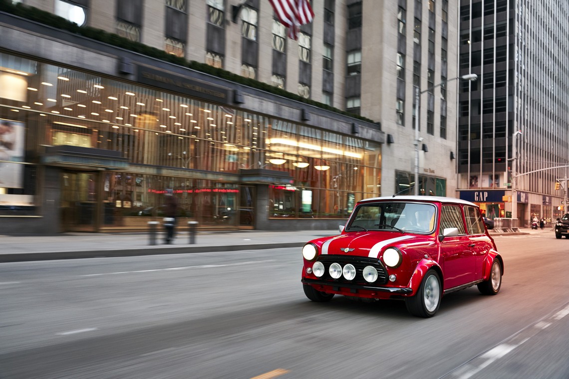 Mini Classica Elettrica Dinamica