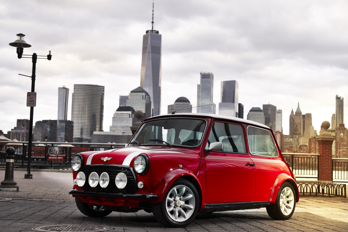 Mini Classica Elettrica Tre Quarti