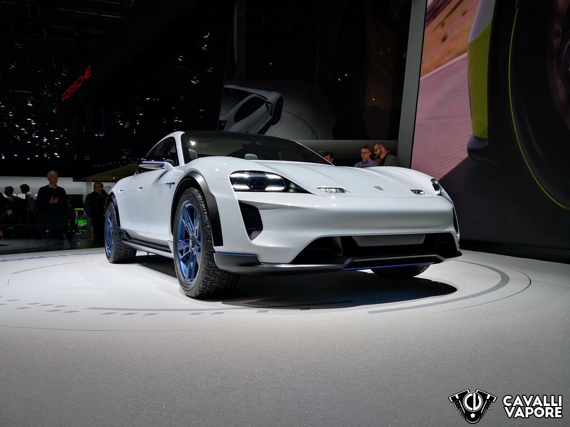 Porsche Missione E Cross Turismo GIMS Tre Quarti