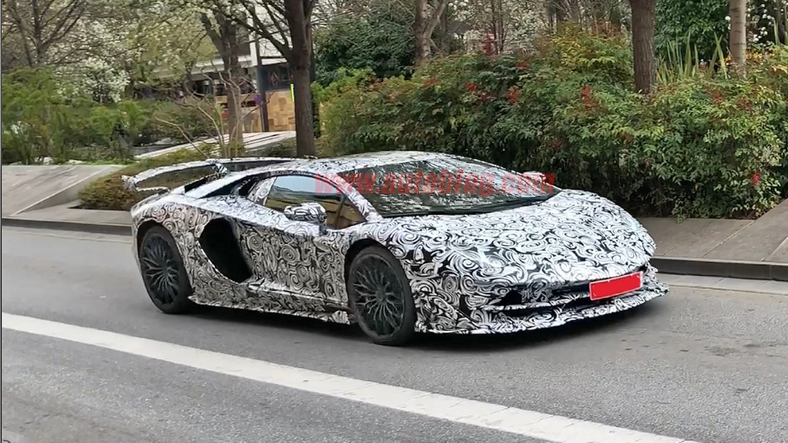 Lamborghini Aventador SV Jota Spy