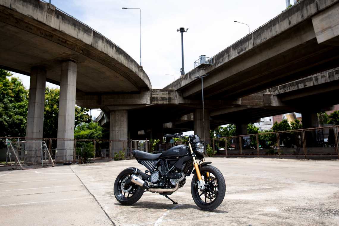 Scrambler Custom Rumble Aree