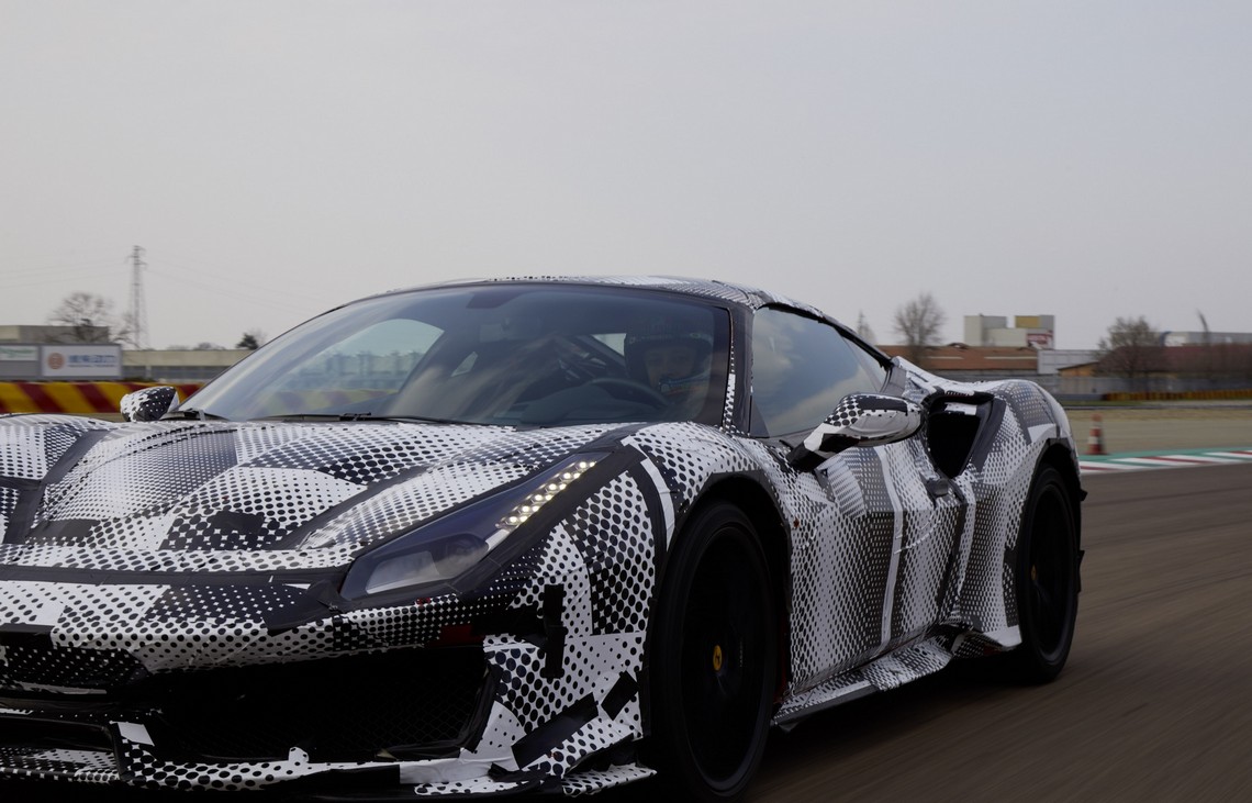 Valentino Rossi Ferrari 488 Dinamica