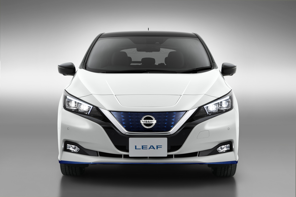 Nissan LEAF 3 Davanti