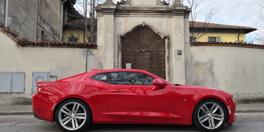 Chevrolet Camaro Lato Prova su Strada